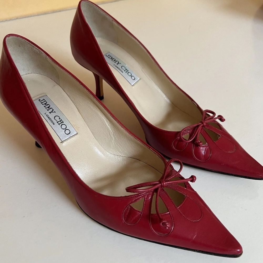JIMMY CHOO Pointy Toe Red Leather Heels With Tied Bows Size 37.5 Made In Italy